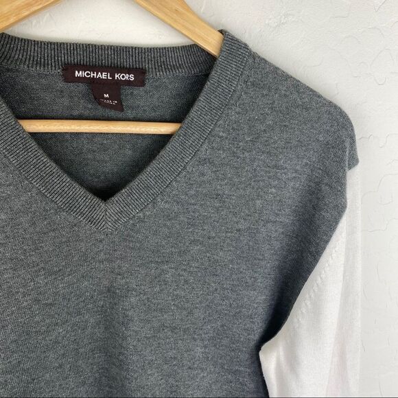 Michael Kors vneck color block slim sweater medium - Picture 2 of 7